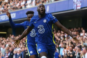  英超-沃特金斯双响维拉轻取富勒姆  