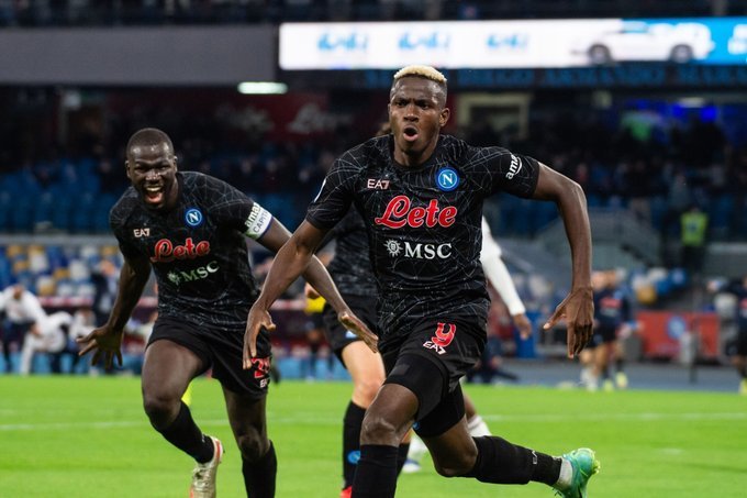  那不勒斯客场艰难取胜，奥斯梅恩造乌龙+点射  